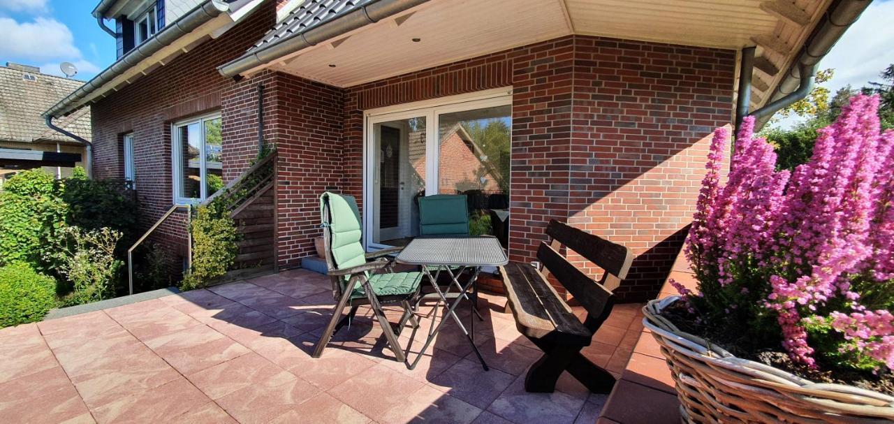 Ferienwohnung Uennern Appelboom Шнефердинген Экстерьер фото